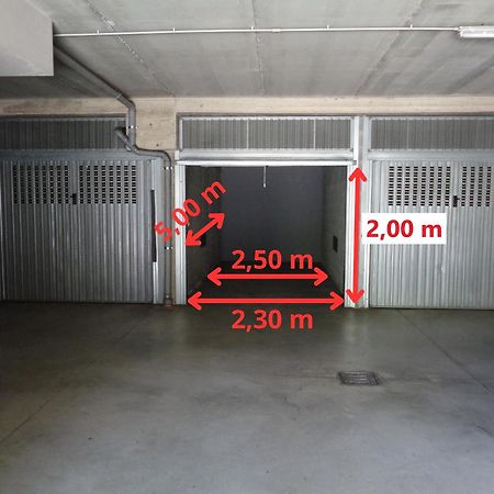 Private Garden & Garage - Self Check-In & Remote Access Leilighet Como Eksteriør bilde